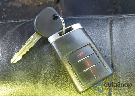 2011 Cadillac Cts Luxury из США, поврежденный, VIN 1G6DH5EY2B0118837